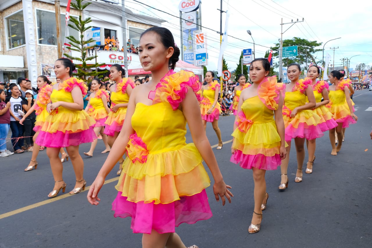 Kegiatan Tomohon International Flower Festival 2019