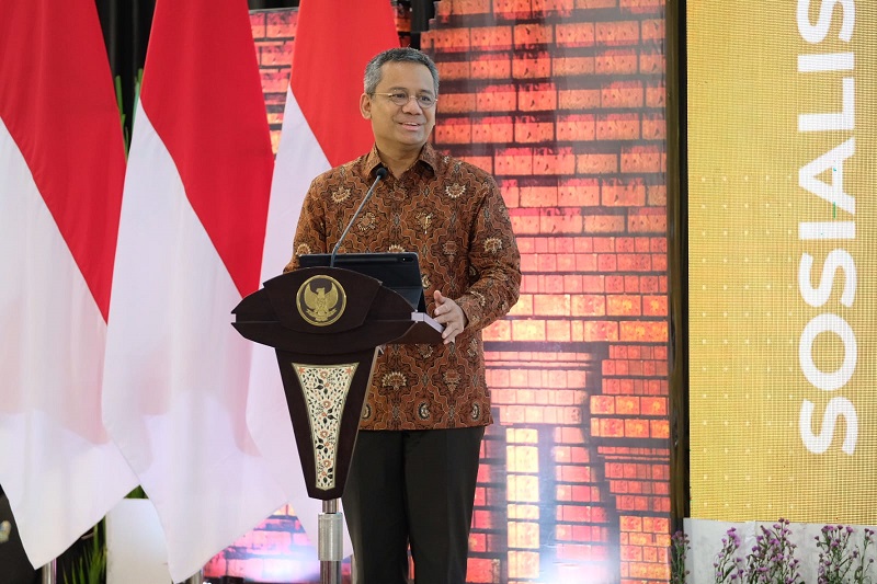 Wamenkeu menyampaikan sambutan