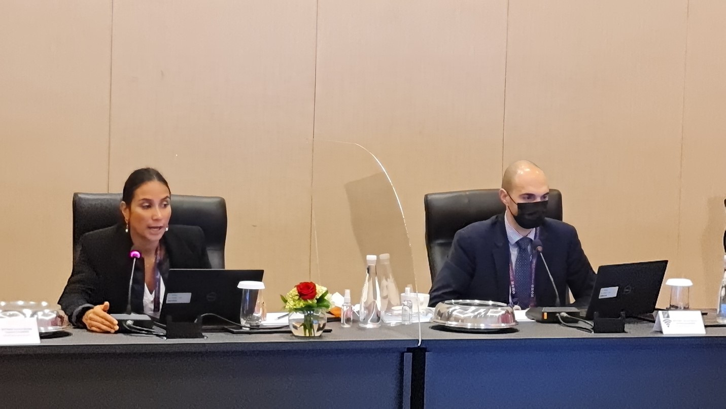 Para peserta forum membahas mengenai isu pertukaran informasi antarnegara untuk tujuan perpajakan