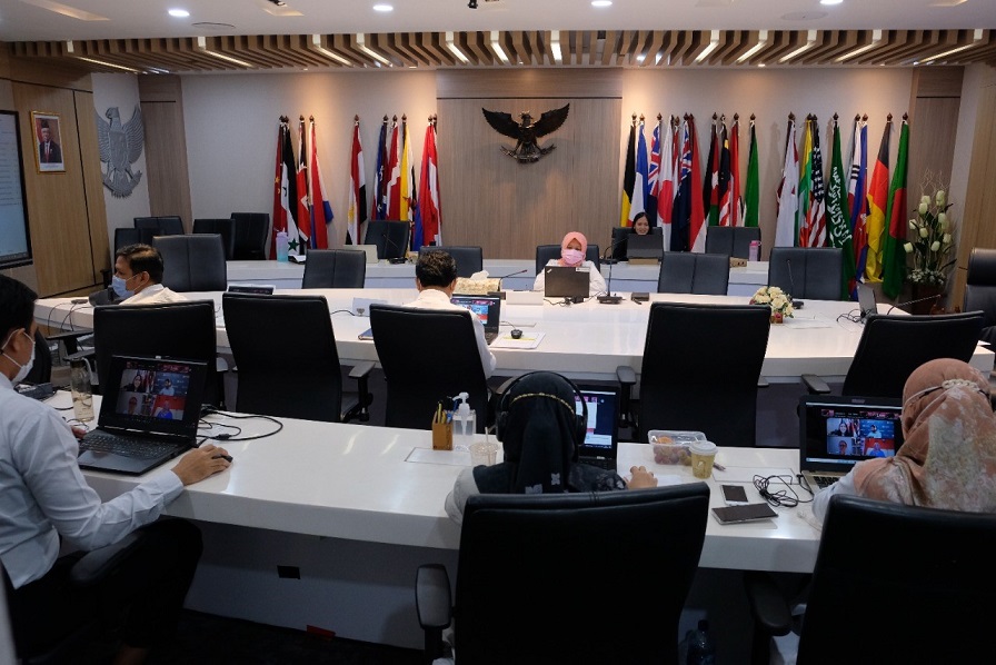 Those who took part in the workshop.