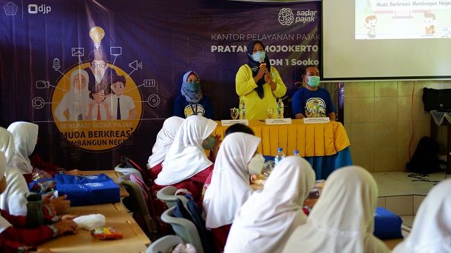 Pajak Bertutur 2022 Hadir di SDN 1 Sooko Mojokerto | Direktorat ...