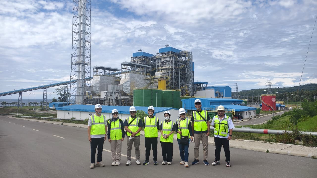 The Permanent Establishments and Expatriates Tax Office team visited the National Strategic Project, Palu-3 Power Plant to ensure proper fulfillment of tax obligations.