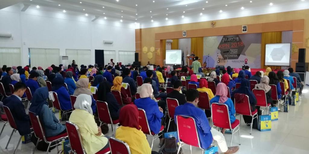 Sambutan Wakil Rektor I Unswagati dalam acara Kompetisi Pajak Nasional 2018
