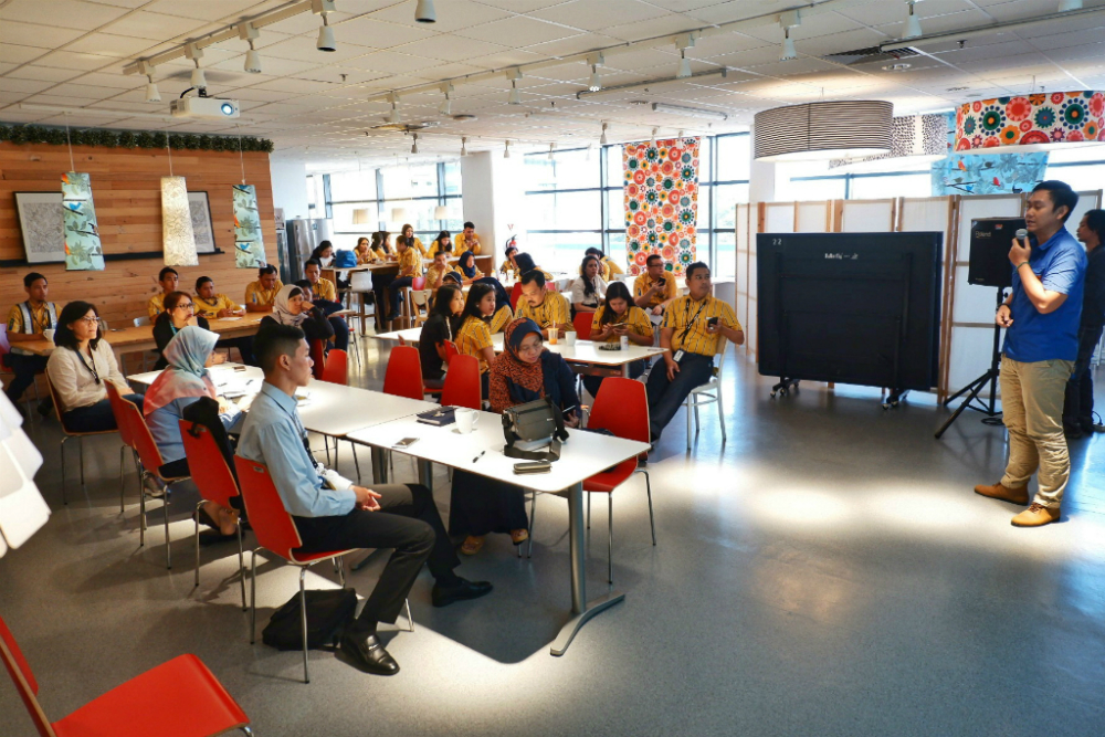 Edukasi tentang hak dan kewajiban perpajakan