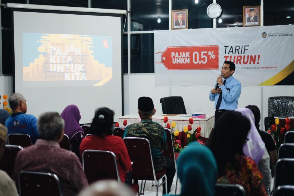 Pemaparan Materi PP 23 2018 oleh Narasumber