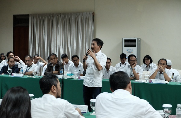 Trisno Hadi, Kabid PPIP memaparkan realisasi tahun 2017 di bidang penagihan