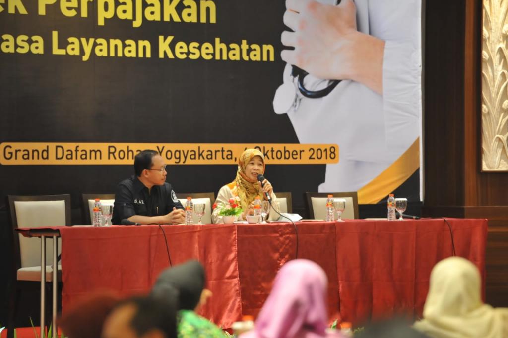 Pembukaan oleh Ibu Agustina Siswandari