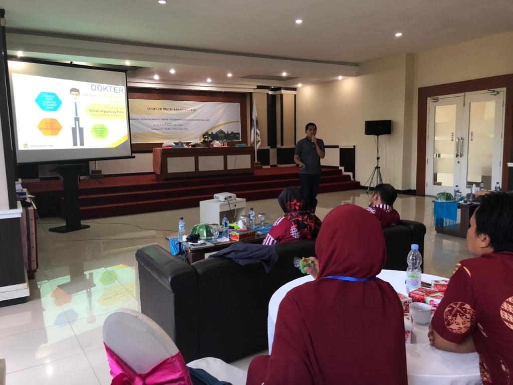 Sosialiasai PPh 21 kepada dokter gigi se-Kota Baubau.