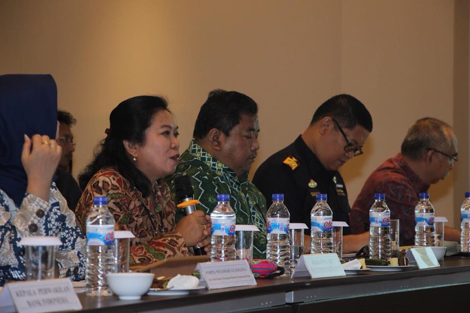 Kakanwil DJP SuluttenggoMalut menjawab pertanyaan dari Anggota Banggar