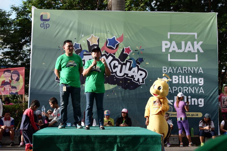 Kakanwil DJP SulutenggoMalut dan Kepala KPP Pratama Bitung memberikan sambutan