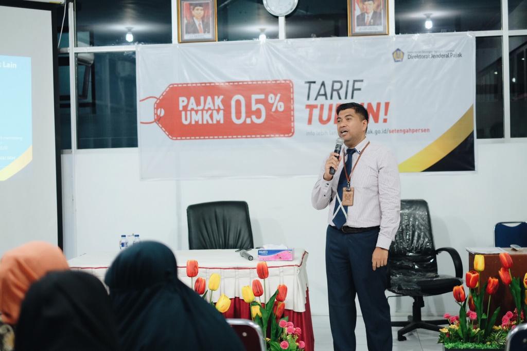 Pemaparan Materi PP 23 2018 oleh Narasumber