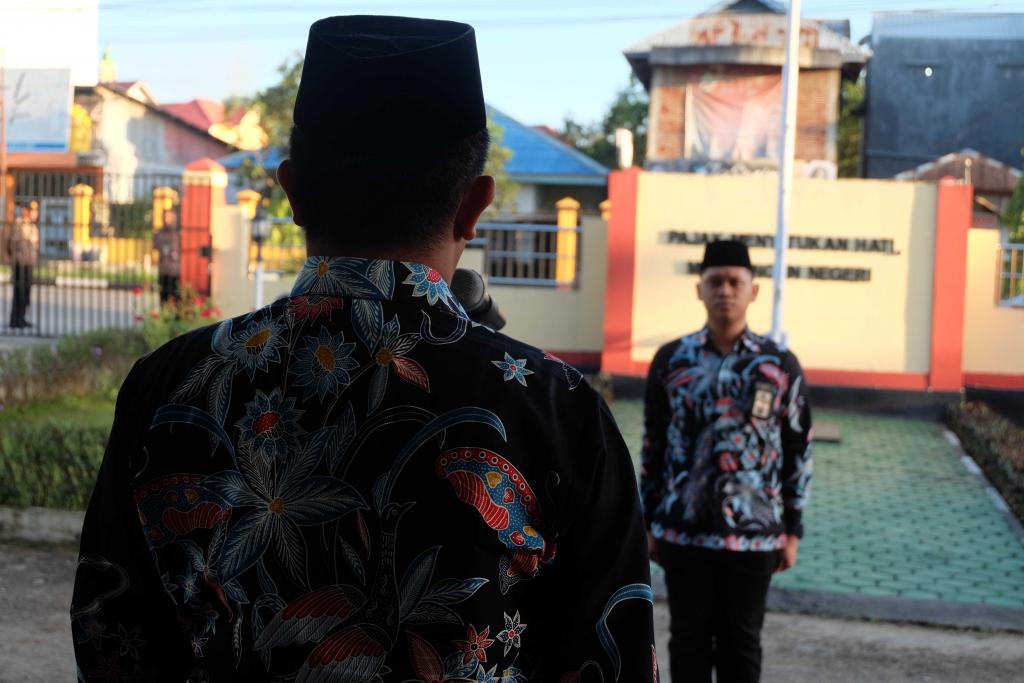 Laporan pemimpin upacara kepada inspektur upacara