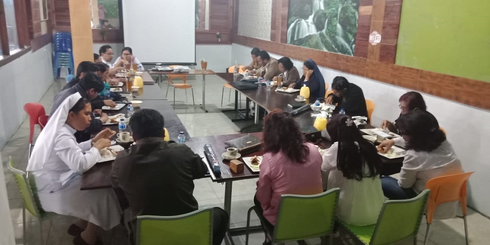 Ramah Tamah dan Makan Siang Bersama