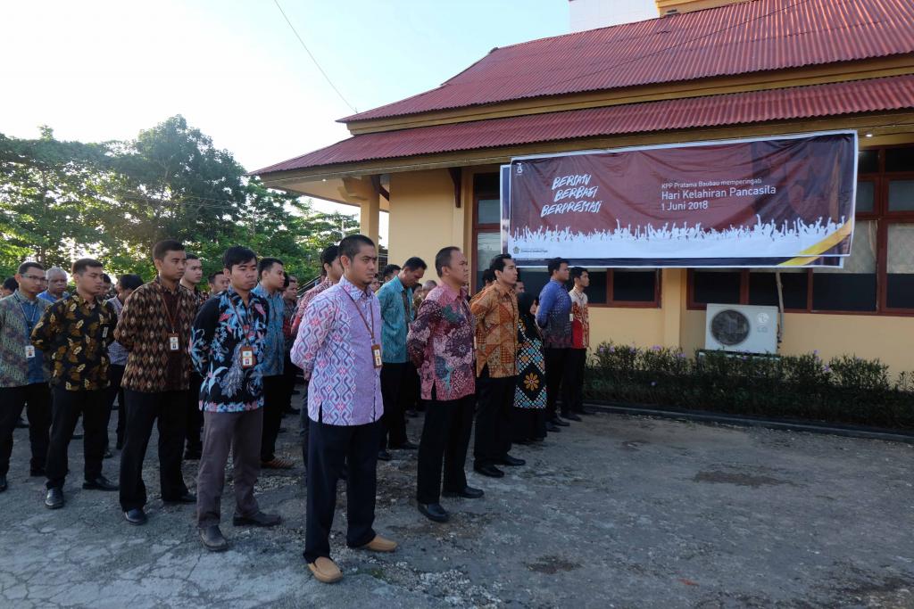 Peserta upacara peringatan hari lahir Pancasila