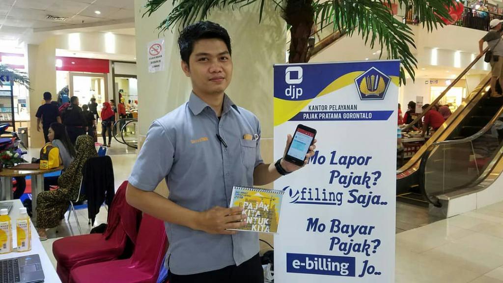 Wajib Pajak menunjukkan bukti lapor