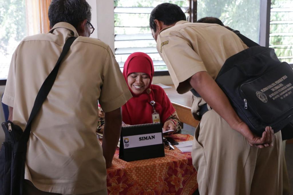 Pelayanan Helpdesk bersama Account Representative terkait Pemenuhan Kewajiban Perpajakan Bendahara Desa