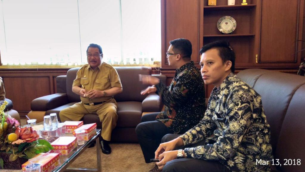 Kabid P2 Humas Kaltimtara Presentasikan Struk Vaganza ke Bupati Paser