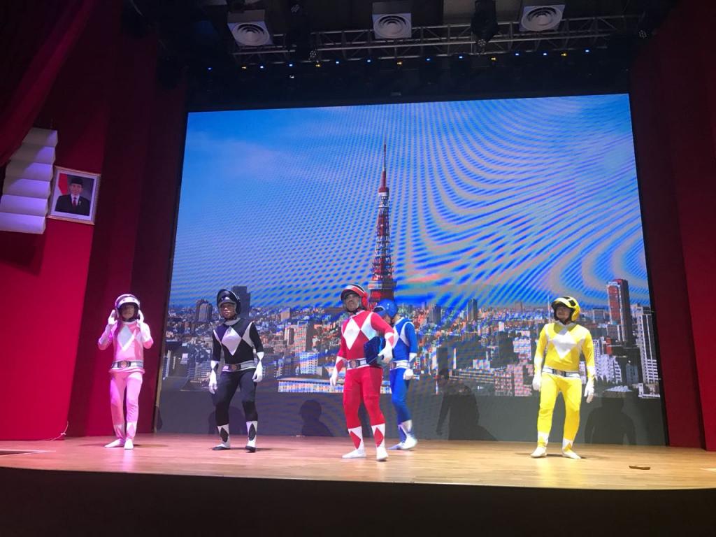 Salah satu penampilan pegawai KPP PMA Dua dalam acara Tax Gathering