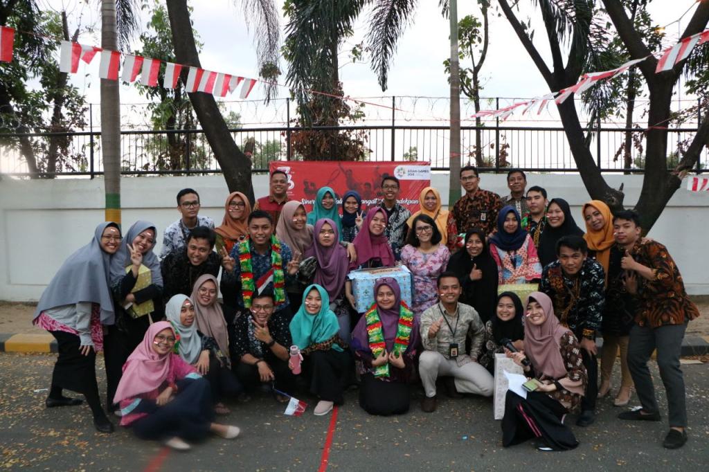 Foto bersama para peserta setelah acara