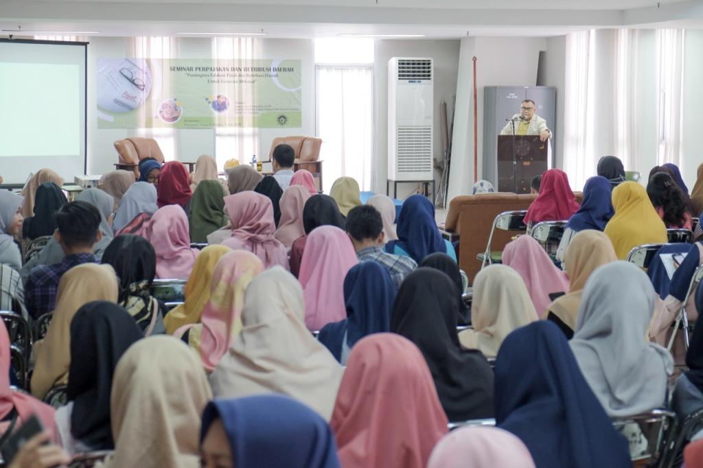 Sambutan Oleh Perwakilan dari Universitas Negeri Makassar