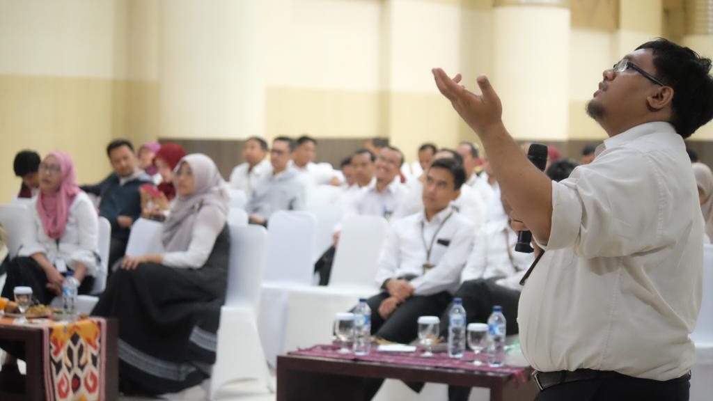 Presentasi Aplikasi MONIKA