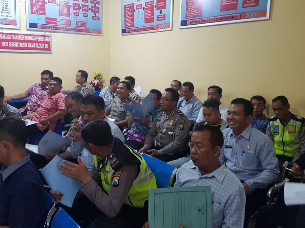 Acara dilaksanakan di Kantor Satlantas Bojonegoro hari Kamis 29 Maret 2018