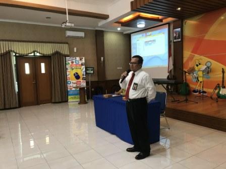 Kepala KPP Pratama Surakarta membuka Edukasi Kewajiban Perpajakan Lembaga Pendidikan PAUD dan Bimbingan Teknis Pengisian SPT Tahunnan PPh Badan