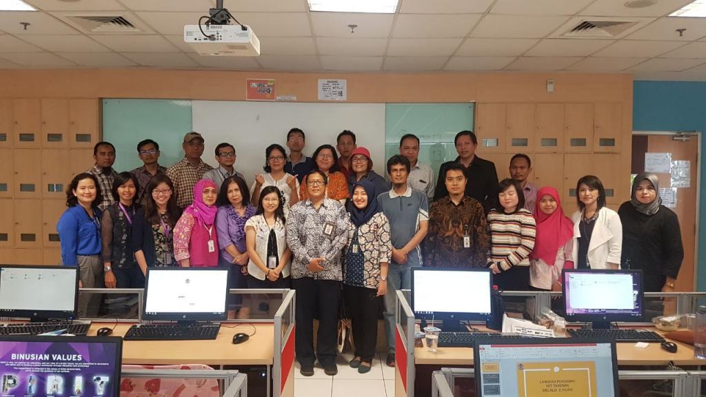 Kanwill DJP Jakarta Barat pandu pengisian SPT via eFiling di Kampus BINUS