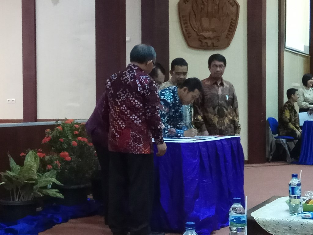Penandatanganan Perpanjangan MoU DJP-STEI