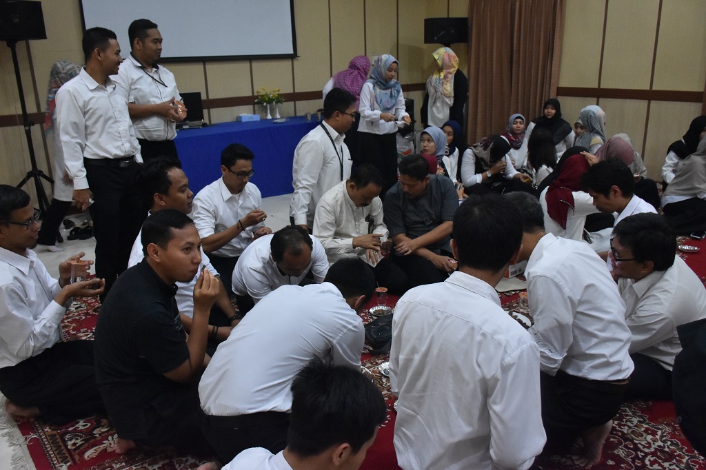 Buka puasa bersama meningkatkan sinergi dan koordinasi