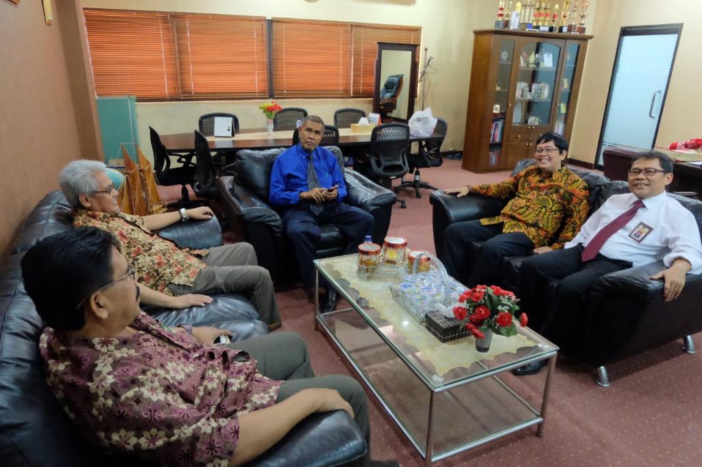 Para Narasumber Sebelum Acara Dimulai