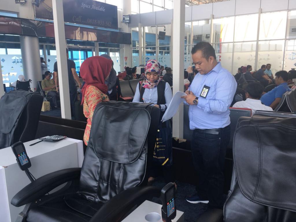 Wawancara dengan salah satu tenant.