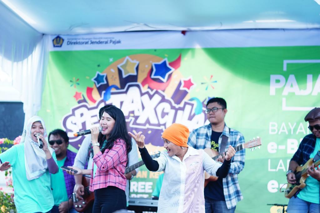 Keseruan Penampilan Band Melodya Persembahan dari KPP Madya Pekanbaru