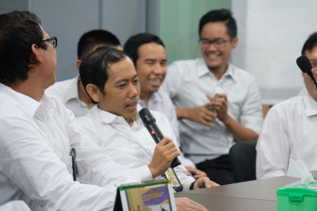 Acara yang santai dan dipenuhi gelak tawa dari semuanya