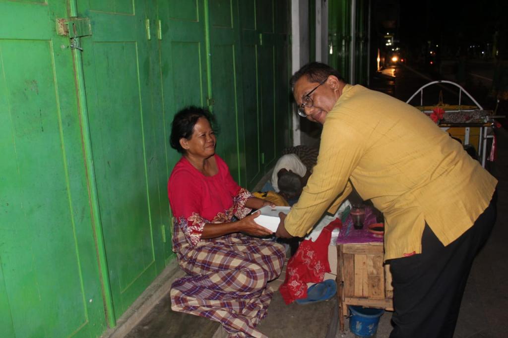 senyum yang terpancar dari saudara kita merupakan suatu kebahagiaan sendiri bagi kami