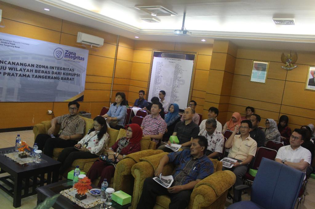 tamu undangan Pencanangan Pembangunan Zona Integritas Menuju Wilayah Bebas dari Korupsi
