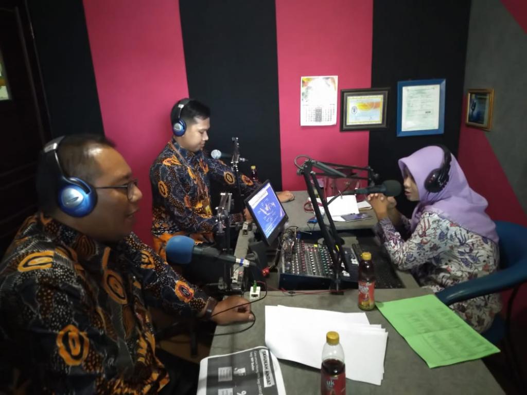 Suasana saat siaran talkshow berlangsung