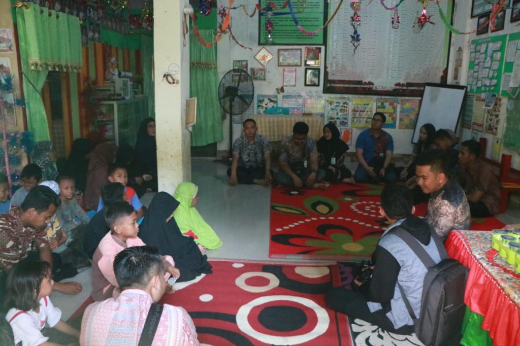 Suasana Kegiatan Bakti Sosial