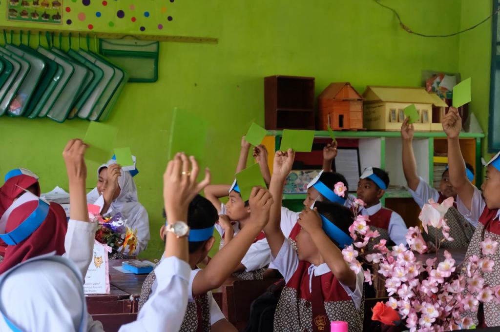 Kegiatan belajar di kelas