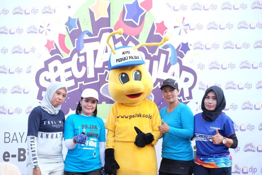 Foto booth Spectaxcular bersama kojip