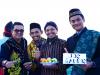 Salah Satu Tim yang Ikut Memeriahkan Lomba Membuat Rujak.