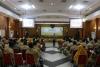Choirul Anam sedang memberikan materi
